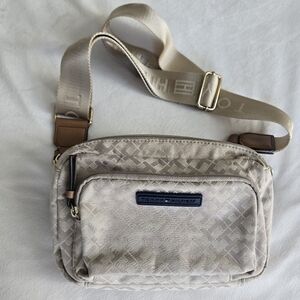 Unisex Tommy Hilfiger Tan Slang Cross Body Bag